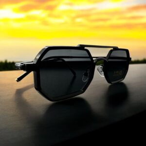 CITY Black with Black Lenses - Image 3